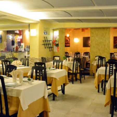 Miriam Guesthouse Rome Bagian luar foto